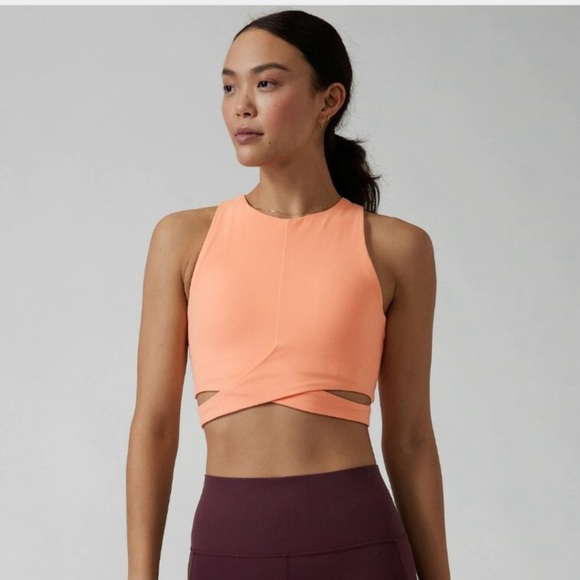 Athleta Tops - Athleta Conscious Cut Out Crop